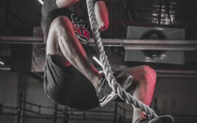 Mejora tu técnica en el Rope Climb: Cómo subir la cuerda en Crossfit como un experto
